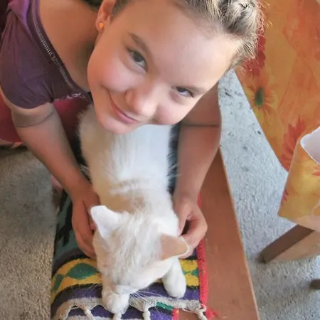 Bari Tanya 3* Kisnána