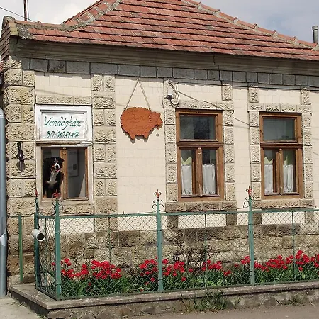 Bari Tanya 3* Kisnána